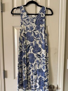 H&M White Midi Dress with Blue Floral Pattern